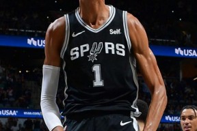 AYX-塔图姆新星势不可挡表现惊艳，DWG未来可期！的简单介绍